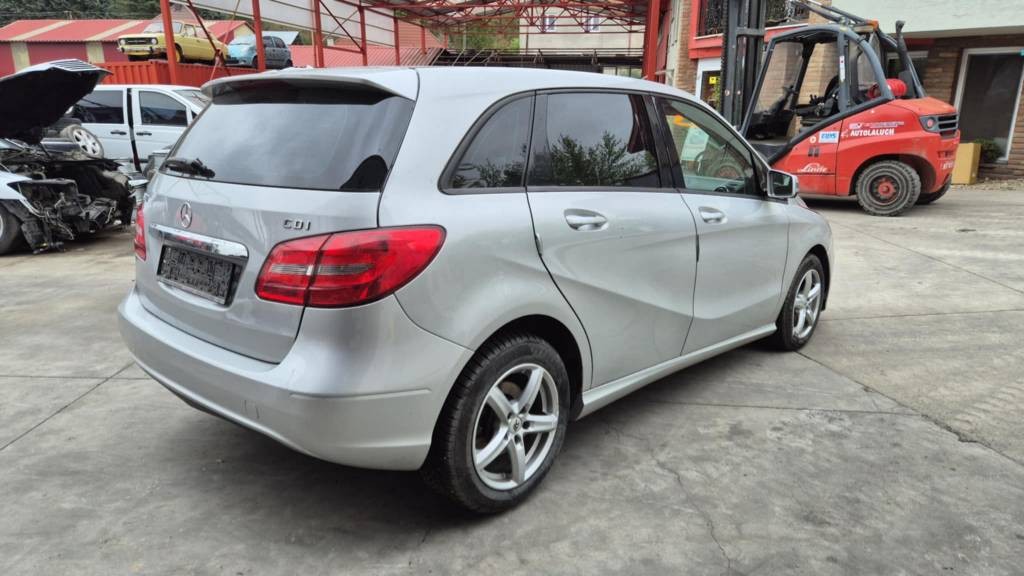 Mercedes B W246 180CDI 80kw kód motora: 651901