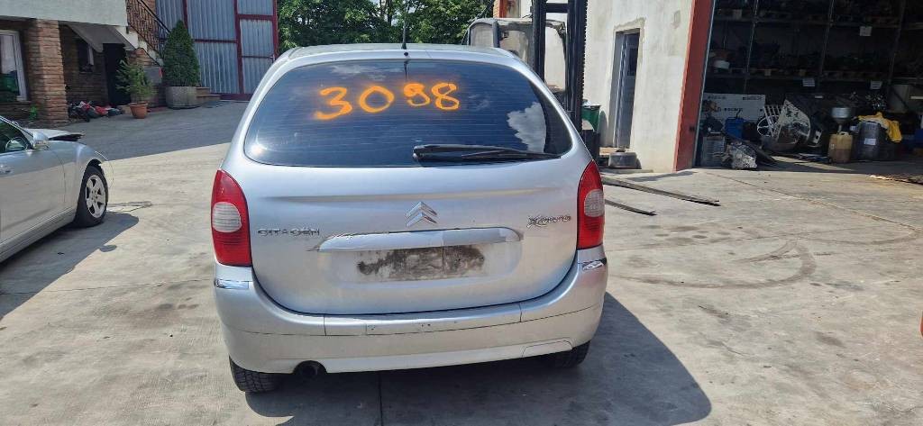 Citroen Xsara Picasso 1,6i 70kw kód motora: NFV