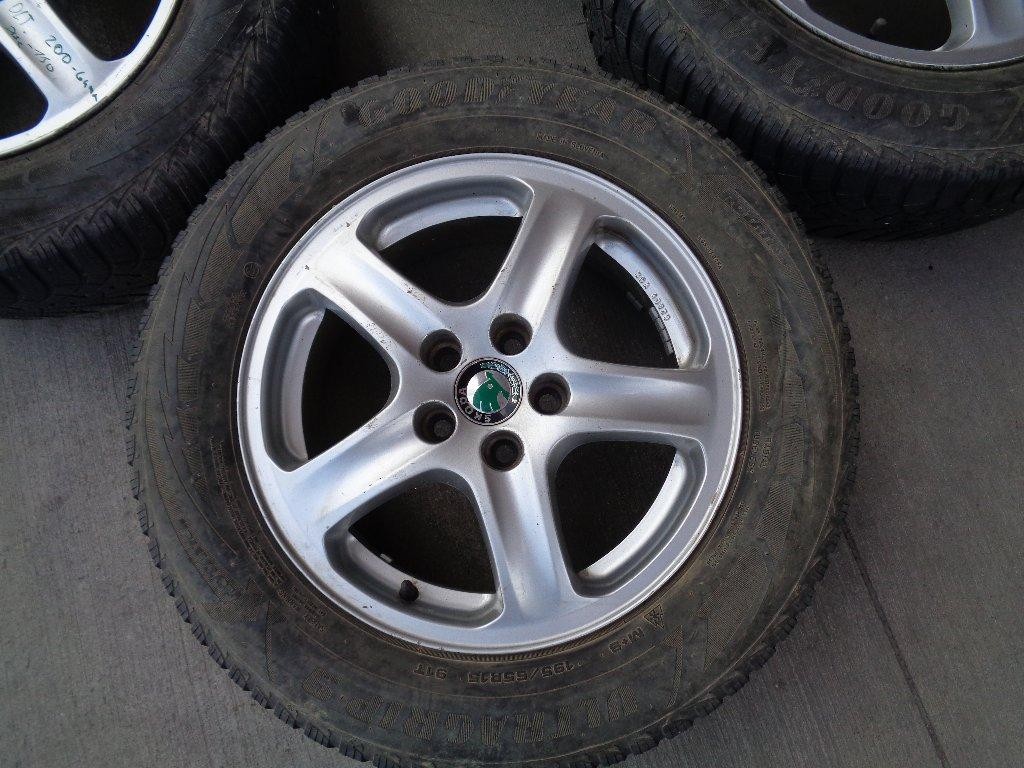  škoda octavia 195/65 R15