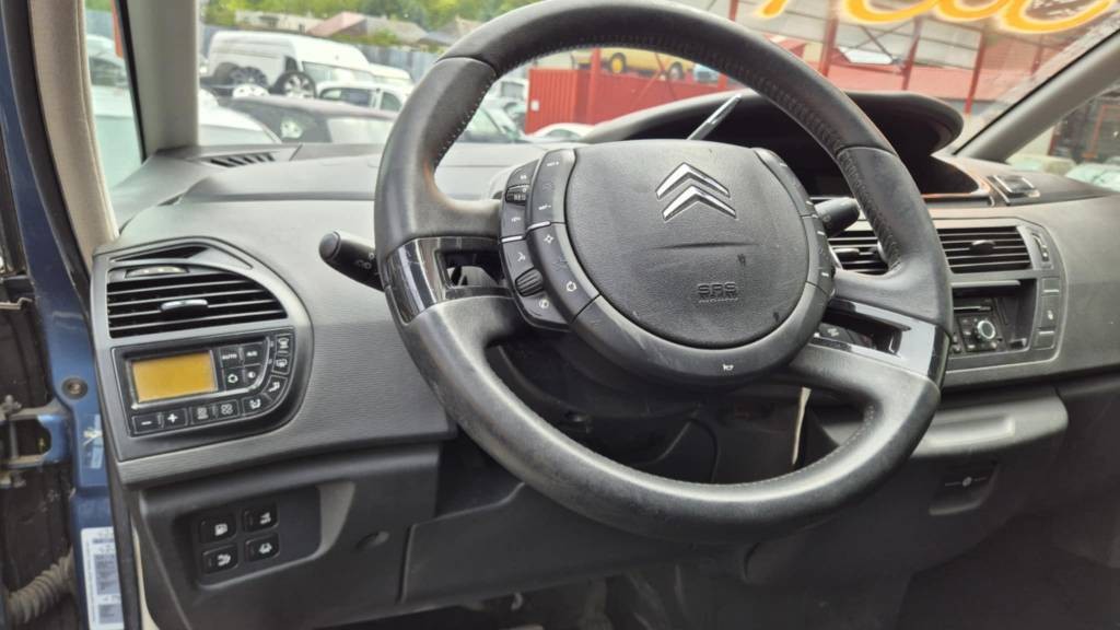 Citroen C4 1,6HDI 80kw kód motora: 9HY