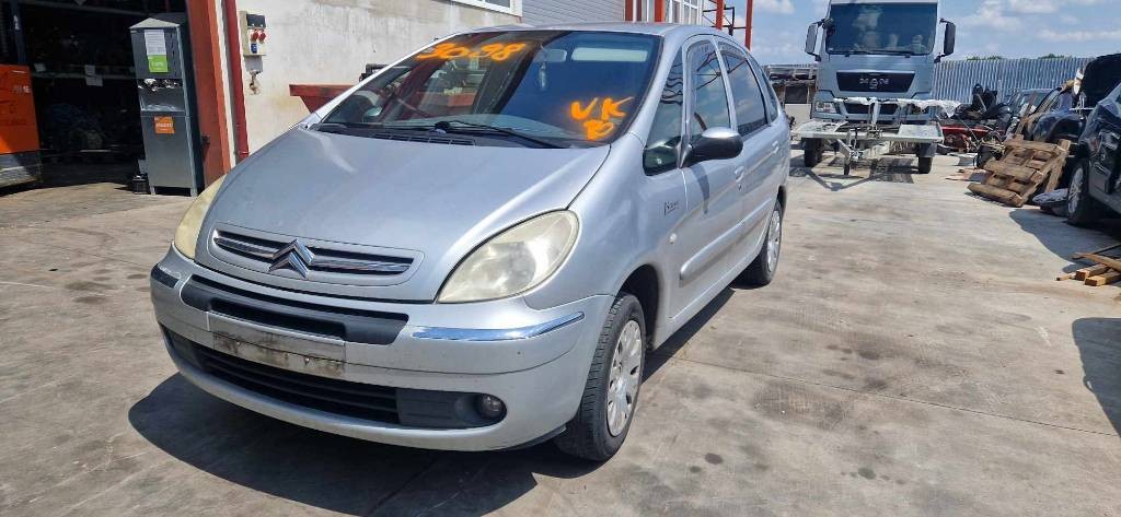 Citroen Xsara Picasso 1,6i 70kw kód motora: NFV