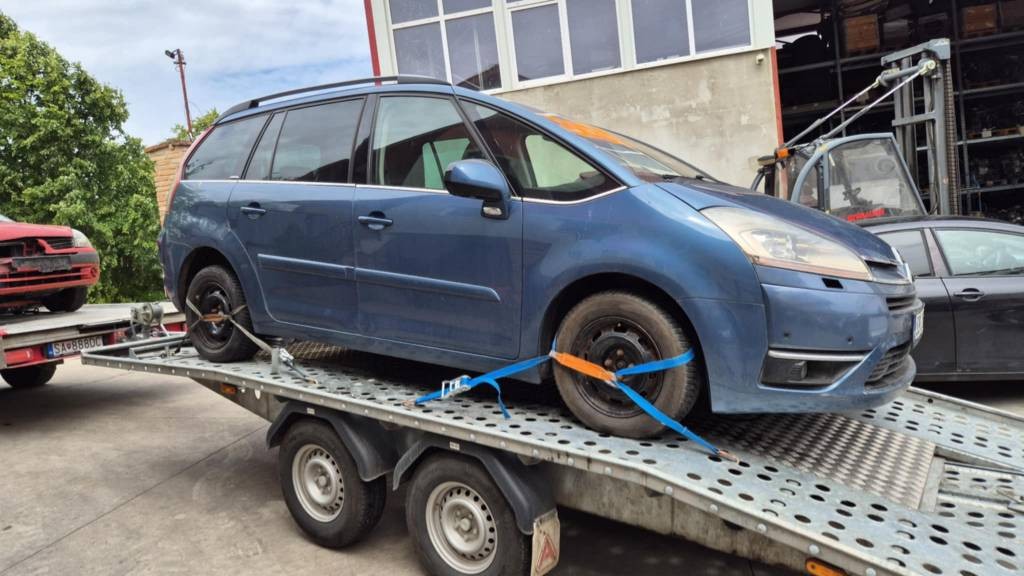 Citroen C4 1,6HDI 80kw kód motora: 9HY