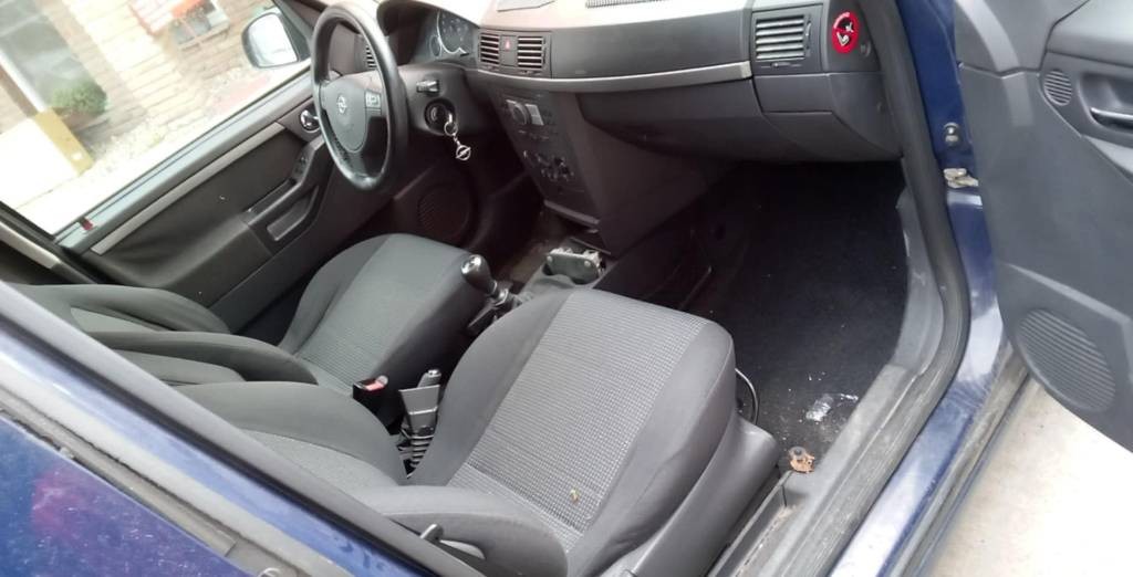 Opel Meriva A 1,7CDTI 92kw kód motora: Z17DTR