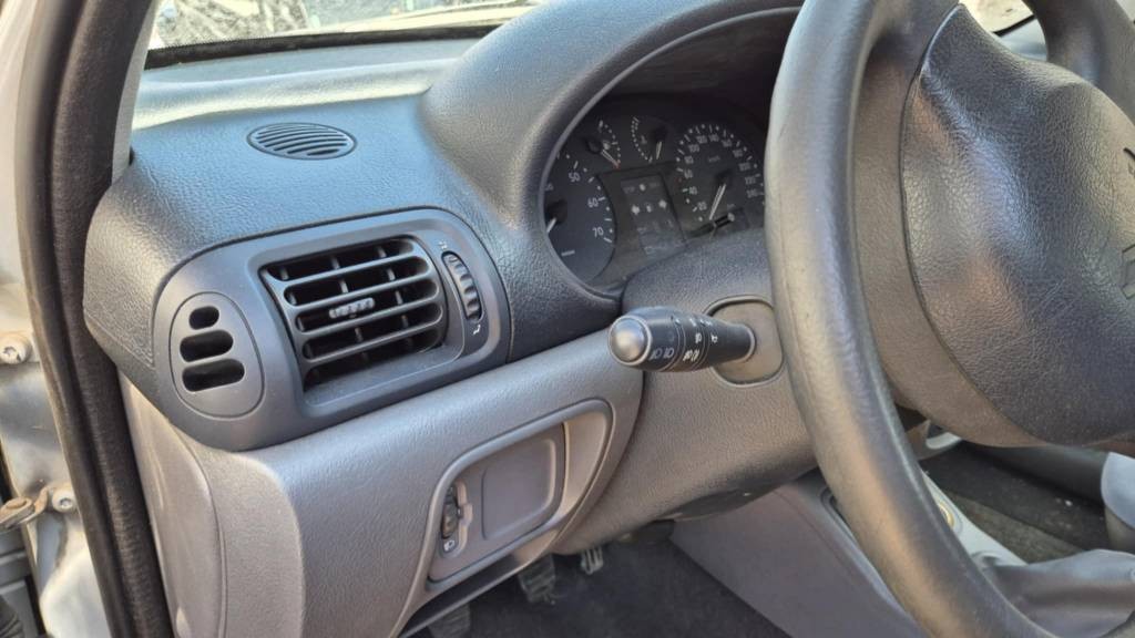 Renault Clio 1,4i 72kw kód motora: K4JA7