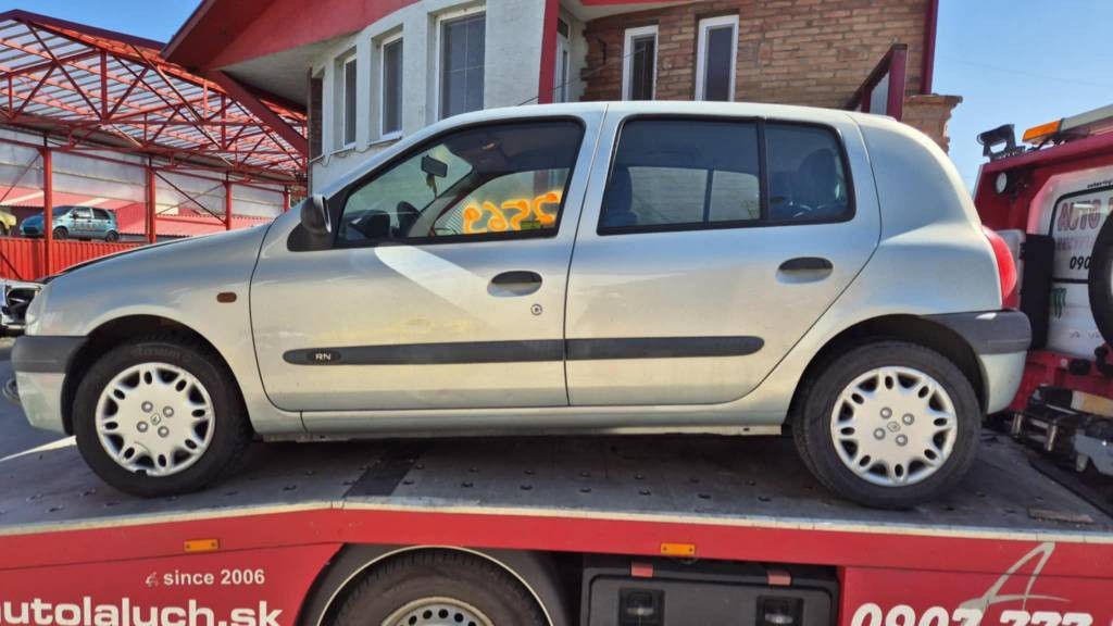 Renault Clio 1,4i 72kw kód motora: K4JA7
