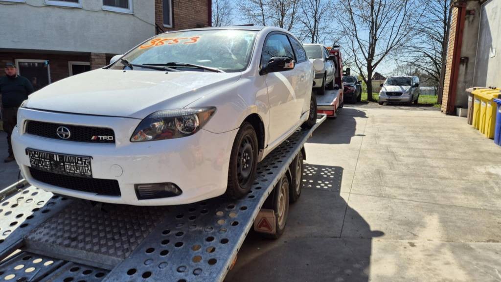 Toyota Scion 2,4DOHC 118kw