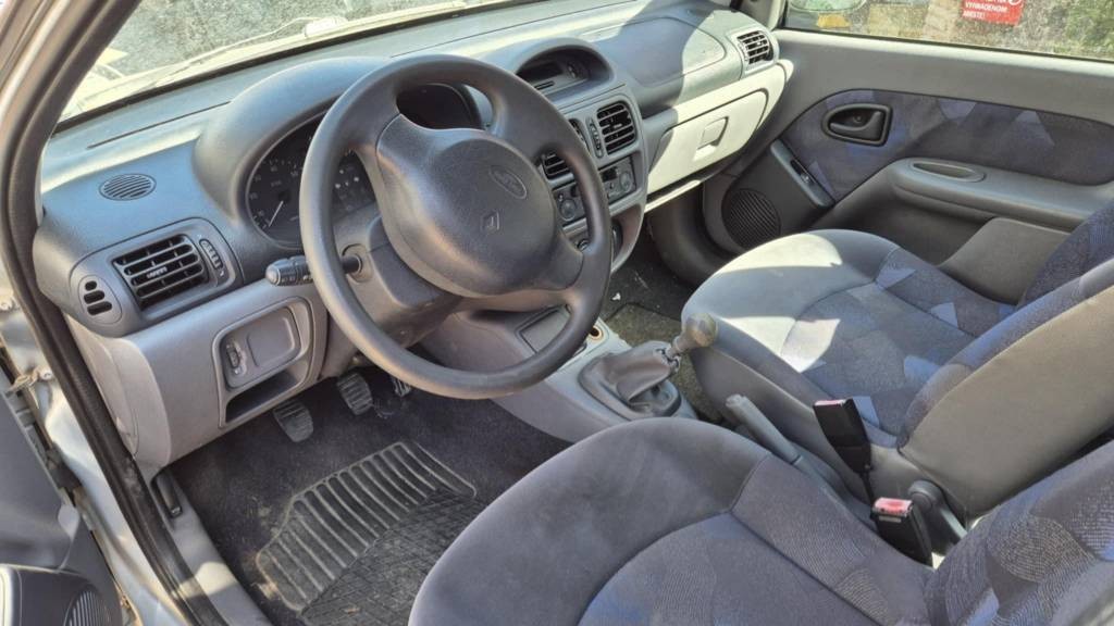 Renault Clio 1,4i 72kw kód motora: K4JA7